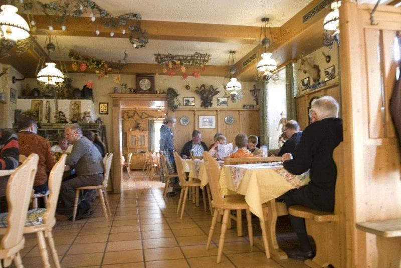 Gasthof Herzogstand Benediktbeuern Exterior photo
